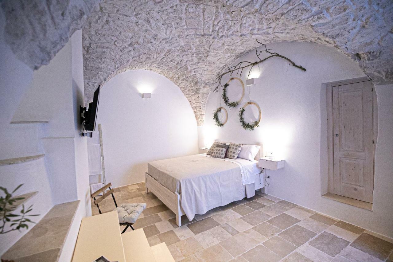 Radici Ostuni Hotel Екстериор снимка