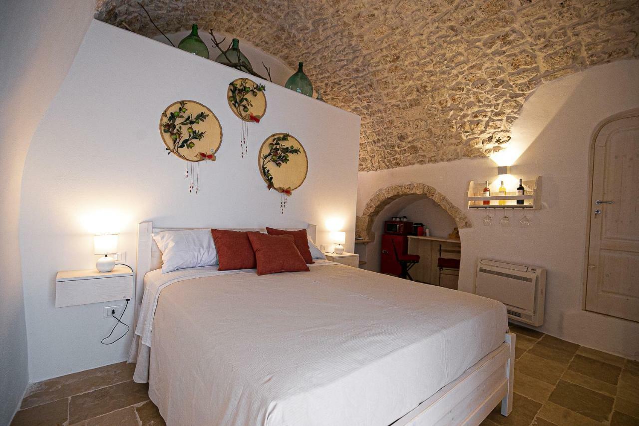 Radici Ostuni Hotel Екстериор снимка