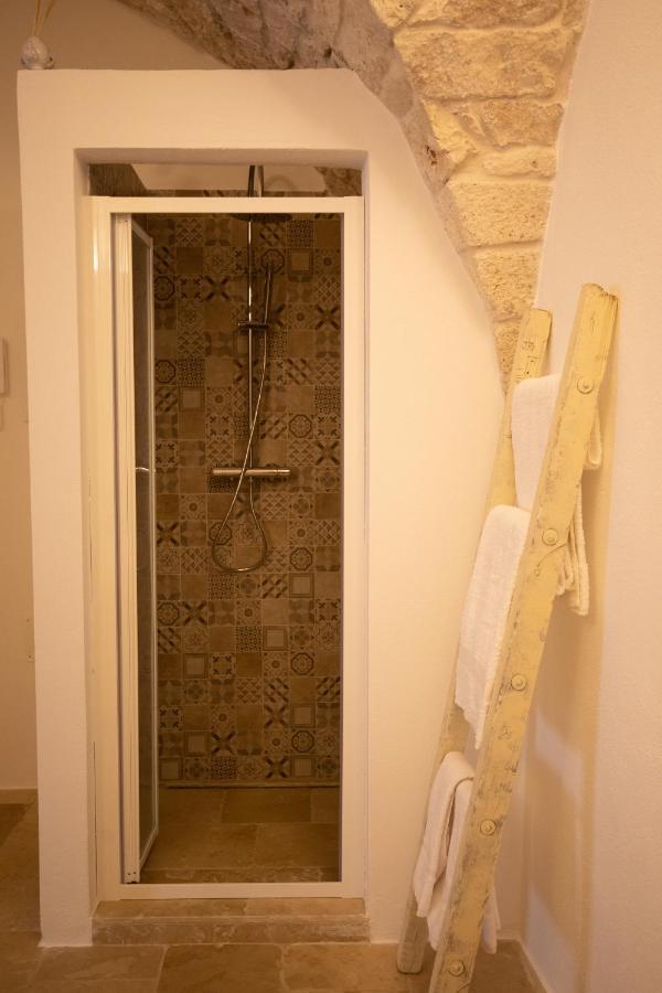 Radici Ostuni Hotel Екстериор снимка
